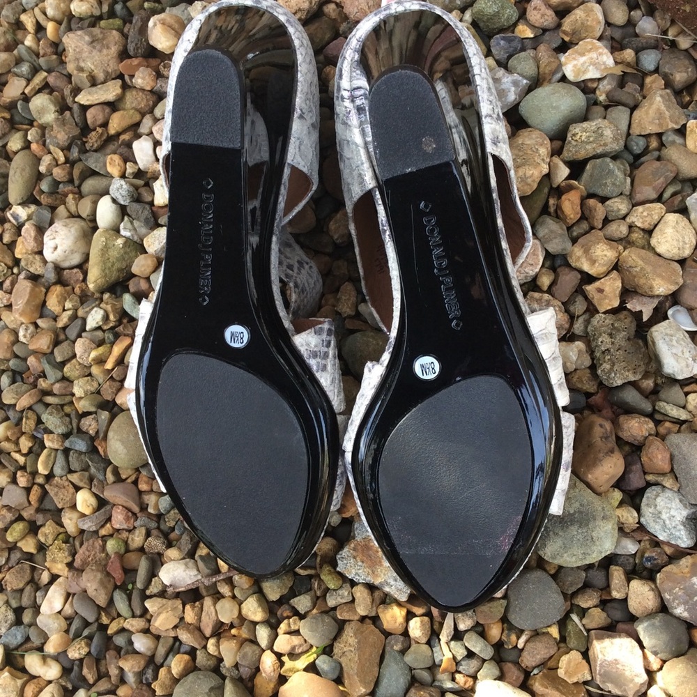 Donald J Pliner wedged heels - Picture 6 of 6